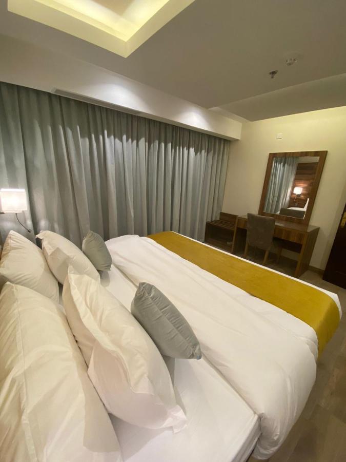 Moments Hotel เจดดาห์ ภายนอก รูปภาพ